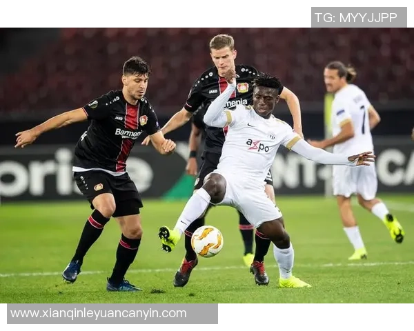 欧冠2014至2015赛季拜仁慕尼黑对阵波尔图精彩回顾与战术分析